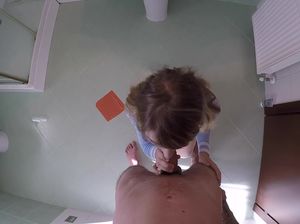 Молодой отчим выебал падчерицу в большую дырку в жопу от 1 лица