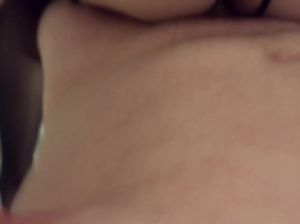 Рыжая домашняя молодушка сосет пенис, дрочит ножками в чулках и ебется в пилотку