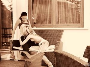 Миниатюрная Gina Gerson дала облизать киску подружке