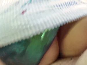 Сучка с большой попой сделала минет в машине и отдалась парню дома