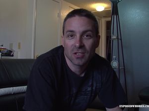 Выносливый кобель и его милая подружка снимают любительский секс на видео