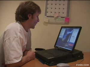 Молодой пикапер пригласил на собеседование красивую милфу и натянул ее на член