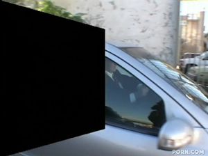 Пикаперы развели на минет и секс худенькую негритянскую девушку