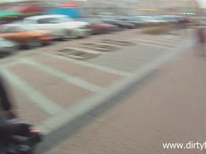 Русская красивая молодушка познакомилась с пикапером и дала ему в тот же день