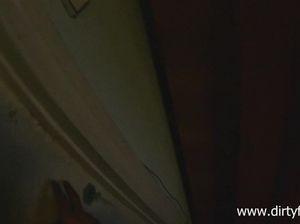 Пикапер трахнул русскую худышку во время собеседования в офисе