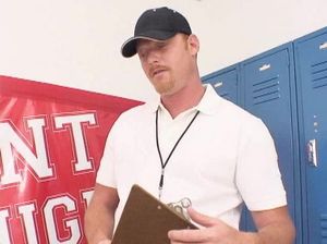 Похотливый учитель жарко отимел стройную студентку филиппинку