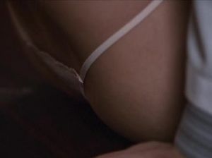 Грудастая медсестра лихо ебется с пациентом и коллегами в полнометражном видео