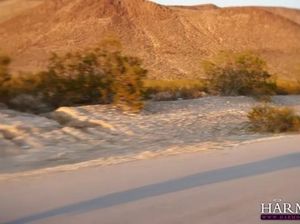 Пацаны развели на групповой секс симпатичных потаскушек