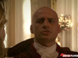 Классные лесби облизывают письки в средневековом замке