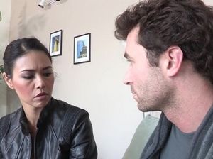 Жесткий анальный секс с татуированной азиаткой