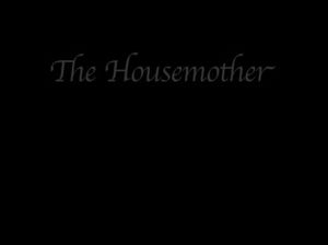 Парочка стройных лесбиянок устроили жаркий секс со страпоном