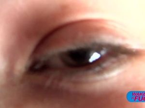 Мужик кончил на язык девушки после утреннего секса на кастинге