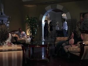 Молодые свингеры устроили жесткий групповой секс