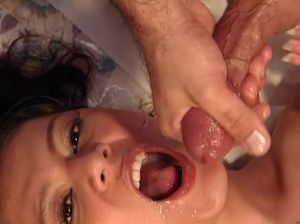 Толпа оголтелых пациентов жестко ебут красивых медсестер в анал