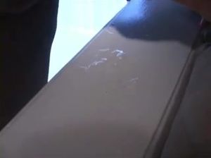 Женщина делает горловые отсосы неграм и ебется с ними