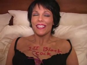 Женщина в чулках переспала с горячим чёрным любовником