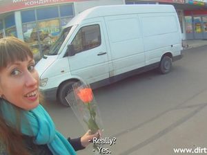 Русский пикапер трахнул девку в первый день знакомства в джакузи