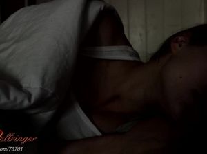 Шикарная блядь пососала хуй и отдалась в пилотку