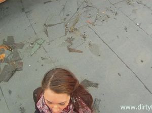 Пикапер соблазнил русскую красотку и трахнул ее на крыше дома