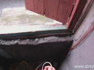 Пикапер соблазнил русскую красотку и трахнул ее на крыше дома