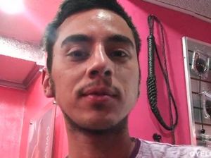 Смазливая латинка с маленькой грудью отдается чуваку на кровати