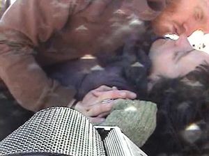 Парочка вышла на пикник в горы и мужик отменно выебал сучку на берегу реки