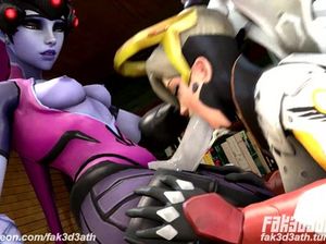 Жгучая футанари Вдова из Овервотч наслаждается минетом от сучки Ангел