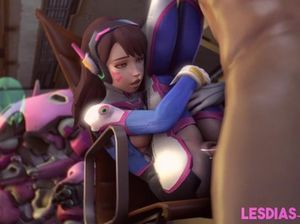 Любовник ебет в пизду  прекрасную космическую девушку и заставляет её стонать