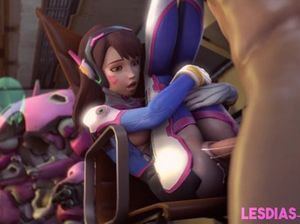 Любовник ебет в пизду  прекрасную космическую девушку и заставляет её стонать