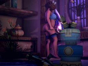 Грудастая футанари неспешно трахает тонкую мультяшку в киску