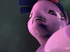 Единороги футанари устроили групповой секс и получили удовольствие