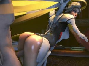 Пацан поставил раком и трахает голого красивого ангела