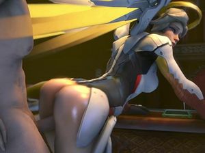 Пацан поставил раком и трахает голого красивого ангела