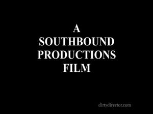 Толстая негритянка и ее подруга повелись на анальный секс втроем