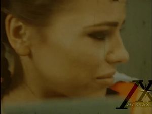 Учитель наказал двух молодых студенток и выебал их после занятий