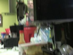 Неформальные вампирши лесбиянки позируют голыми в спортзале